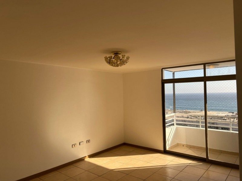 Departamento de 2 dormitorios en calle Montevideo, centro — Departamento en venta en Antofagasta